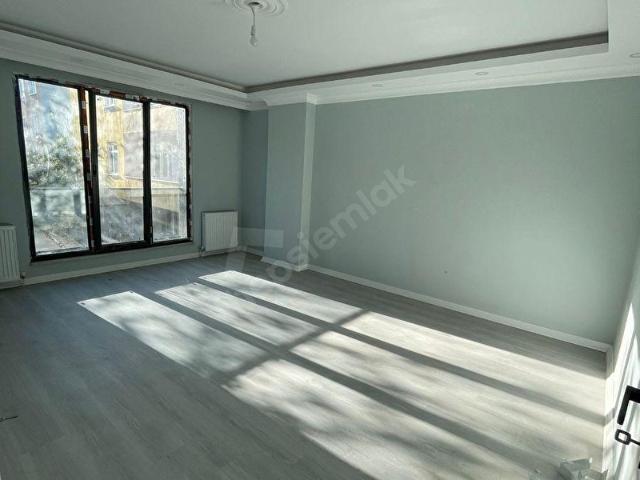 Sultangazi, İstanbul içerisinde satılık mülk