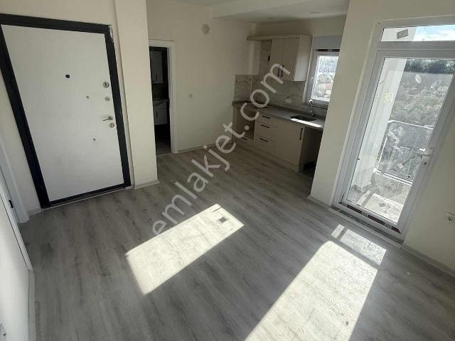 Kepez, Antalya içerisinde kiralık mülk