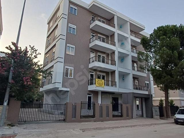 Kepez, Antalya içerisinde satılık Bina