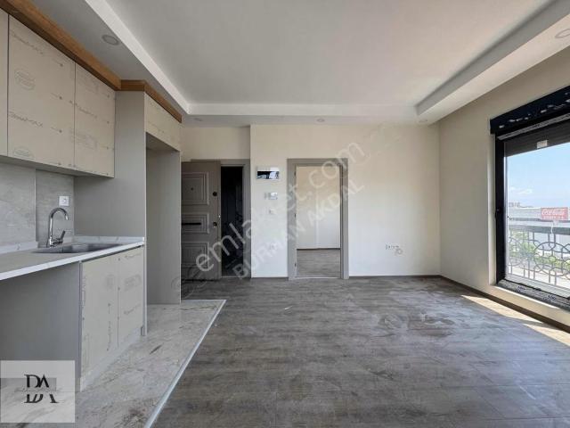 Kepez, Antalya içerisinde satılık mülk
