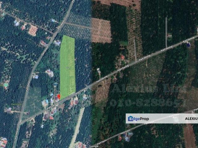 Shop for sale in Ayer Baloi, Johor