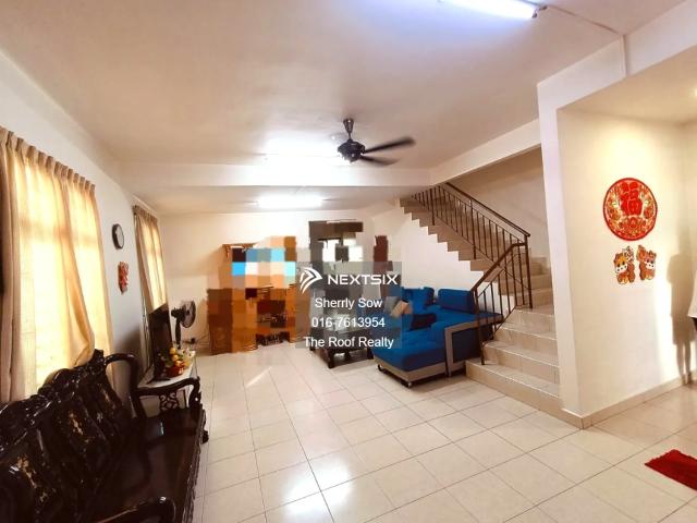 Shop for sale in Johor