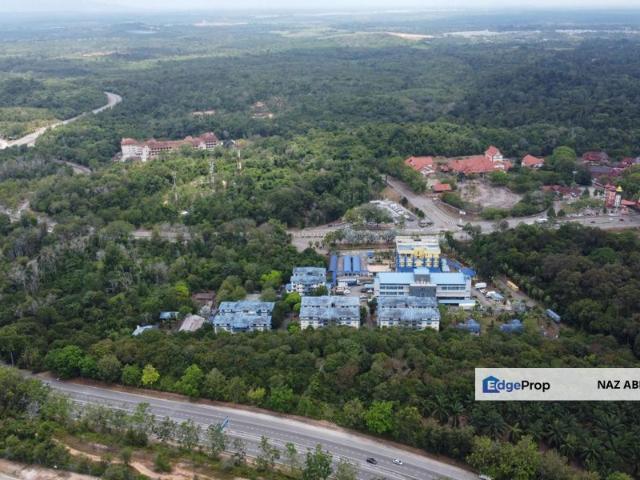 Shop for sale in Malaka