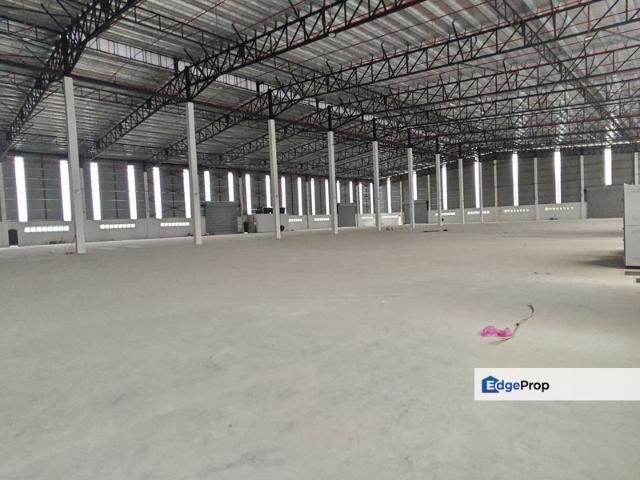 Warehouse for rent in Malaka