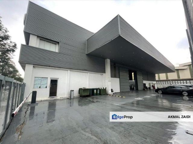 Warehouse for sale in Malaka