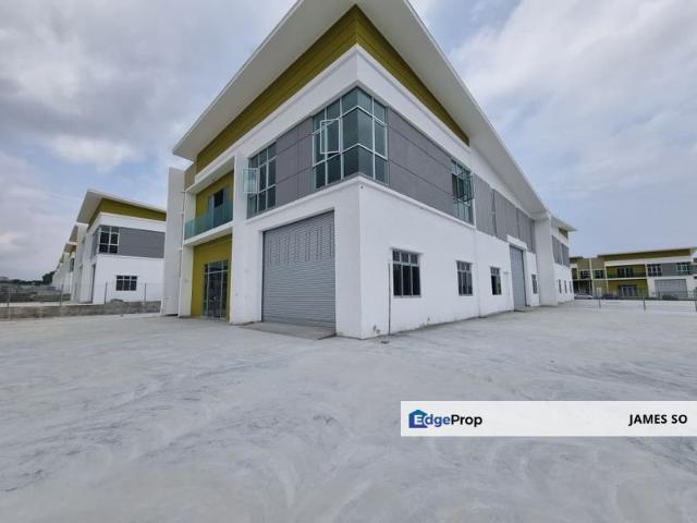 Warehouse for sale in Malaka