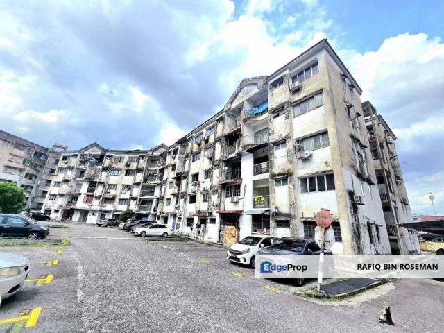 Condominium for sale in Langat, Selangor