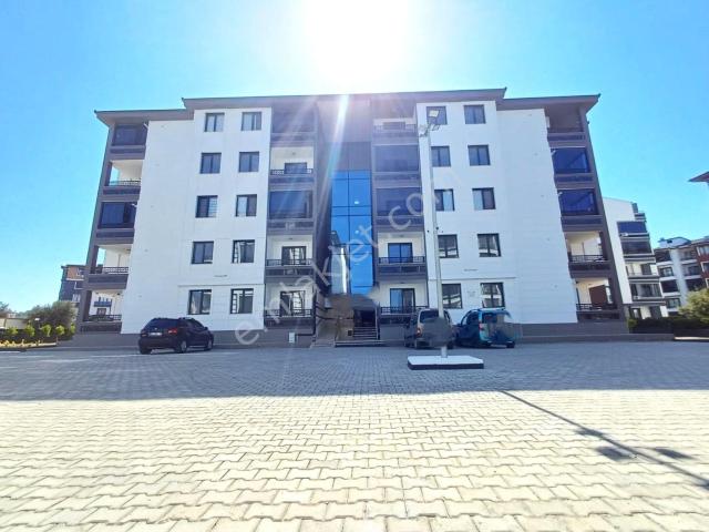 Burhaniye, Balikesir içerisinde satılık mülk