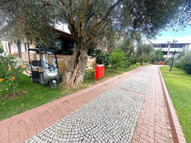 Edremit içerisinde satılık Villa