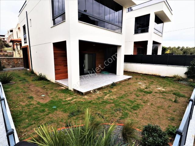 Burhaniye, Balikesir içerisinde satılık Villa