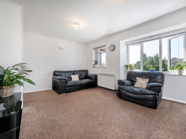 Apartment for rent in Preston, Greater London