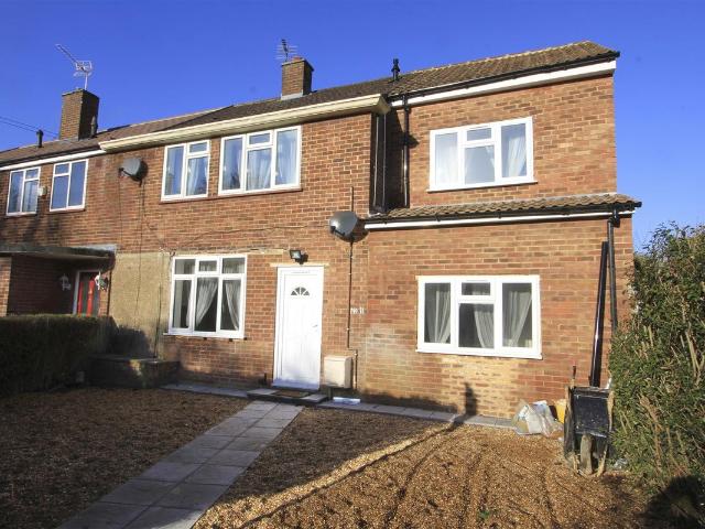 House for rent in Yeading, Greater London