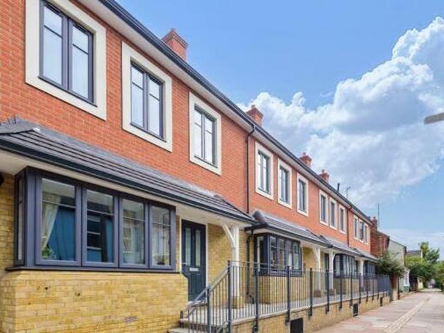House for sale in Aylesbury, Buckinghamshire