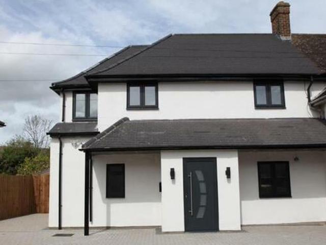 House for sale in Aylesbury, Buckinghamshire
