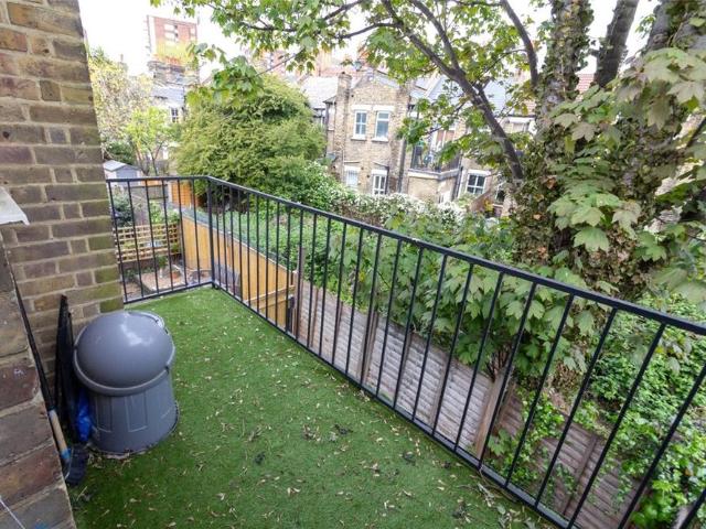 House for rent in Walworth, Greater London