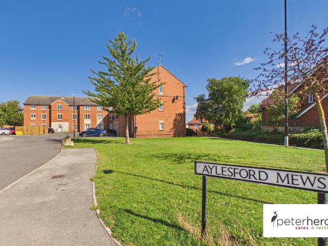 Apartment for rent in Hill View, Sunderland