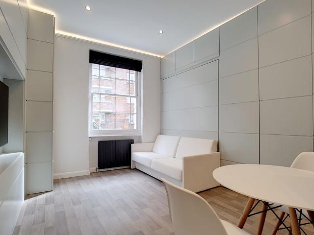 Studio for rent in Pimlico, Greater London