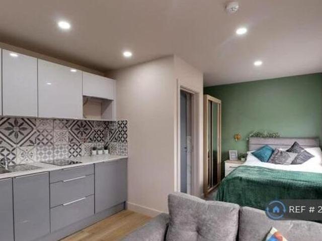 House for rent in Pinfold, Leicestershire