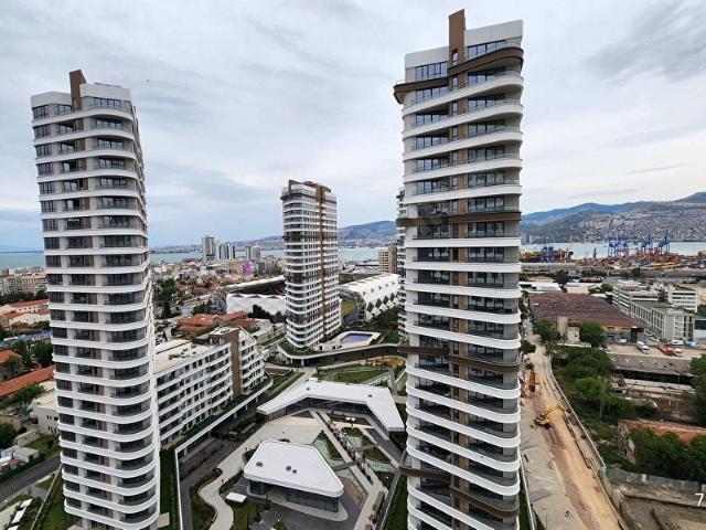 Konak, İzmir içerisinde satılık mülk