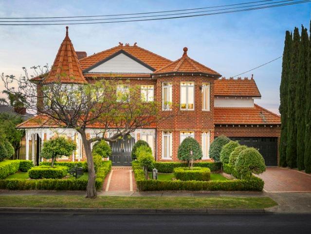 House for sale in Greenvale, Melbourne