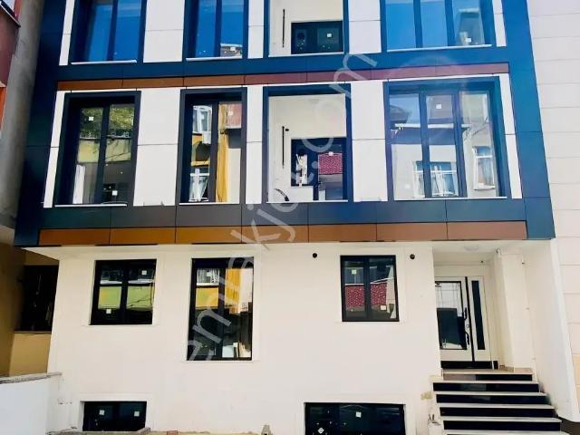 Üsküdar, İstanbul içerisinde satılık mülk