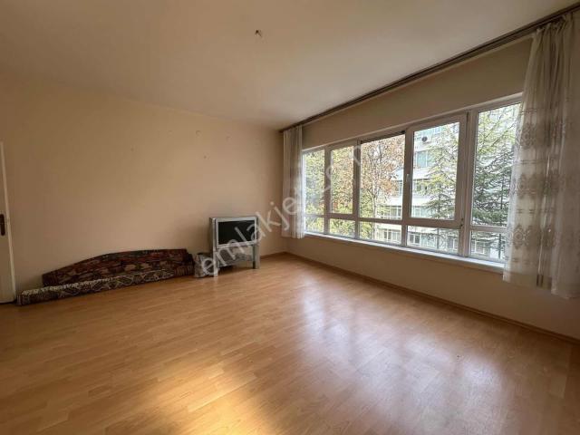 Yukarı Ayrancı, Çankaya içerisinde kiralık mülk