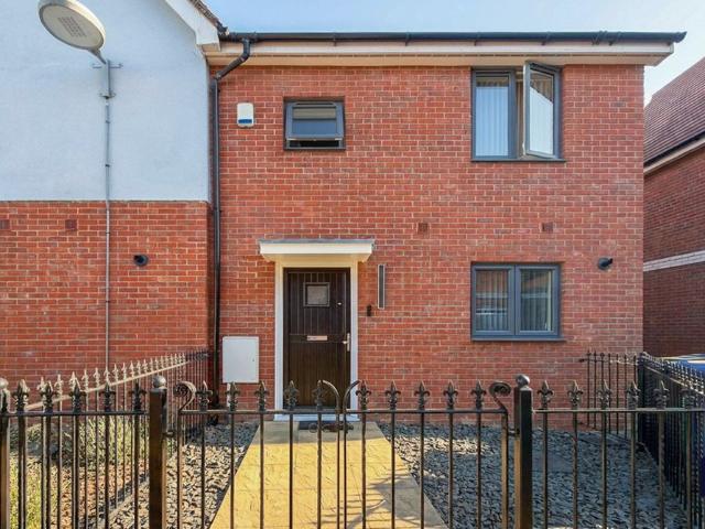 House for rent in South Ockendon, Essex