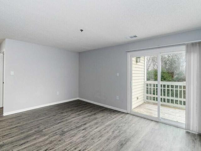 Apartment for rent in Mecklenburg, North Carolina
