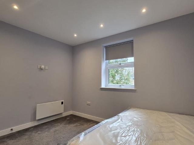 Apartment for rent in Hanworth, Bracknell