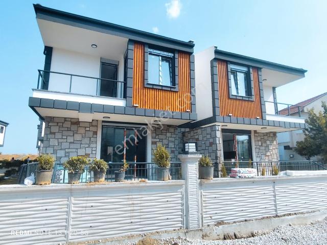 Ayvalik, Balikesir içerisinde satılık Villa