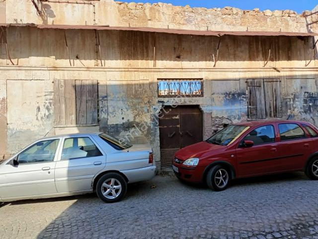 Ayvalik, Balikesir içerisinde satılık Bina