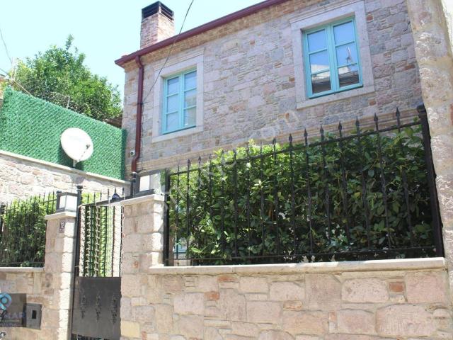 Ayvalik, Balikesir içerisinde satılık Villa