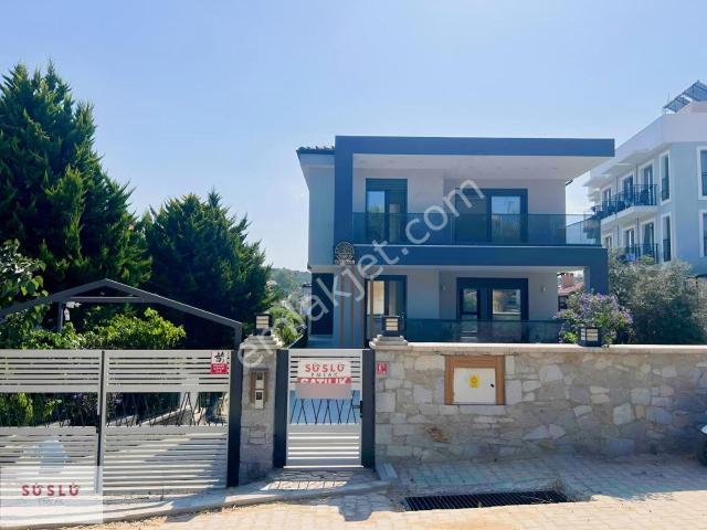 Ayvalik, Balikesir içerisinde satılık Villa