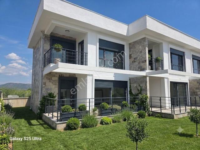 Ayvalik, Balikesir içerisinde satılık Villa