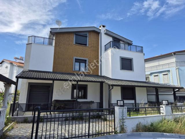Ayvalik, Balikesir içerisinde satılık Villa