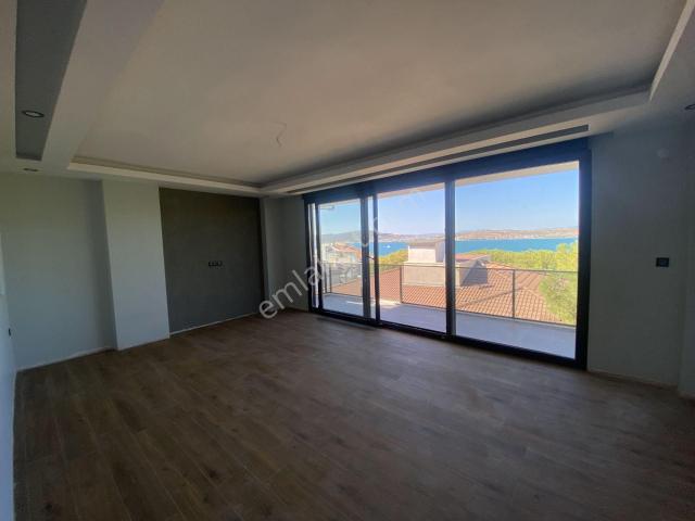 Ayvalik, Balikesir içerisinde satılık Villa