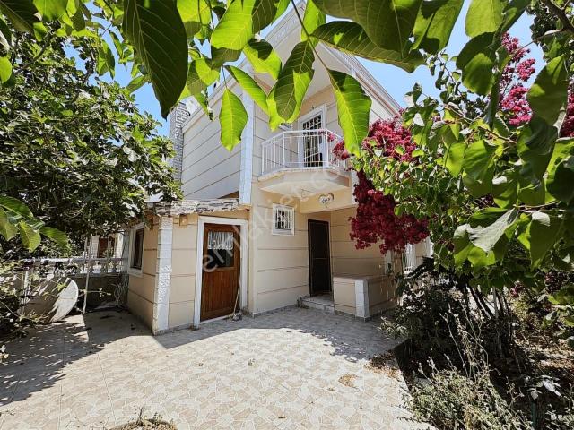 Ayvalik, Balikesir içerisinde satılık Villa