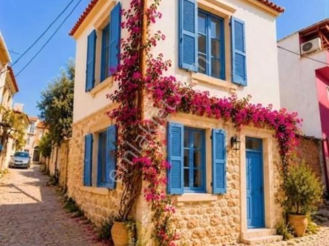 Gazi Kemal Paşa Mahallesi, Ayvalık içerisinde satılık Villa