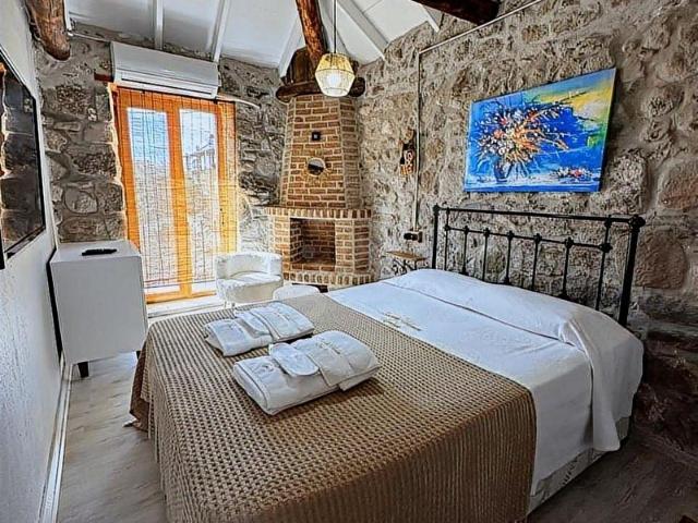 Ayvalik, Balikesir içerisinde satılık Turistik Tesis