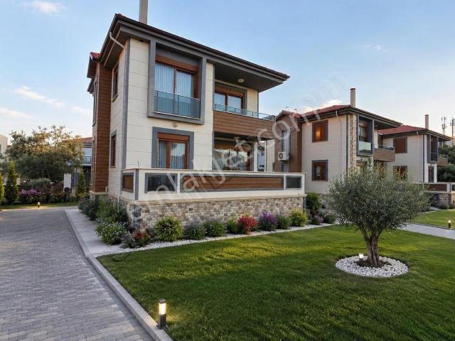 Ayvalik, Balikesir içerisinde satılık Villa