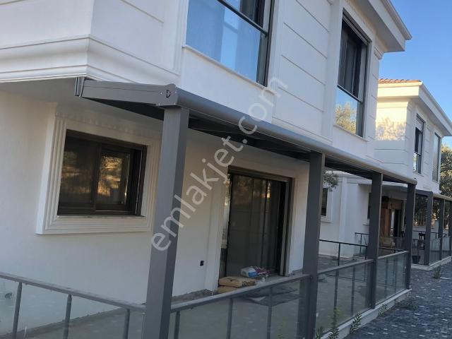 Ayvalik, Balikesir içerisinde satılık Villa