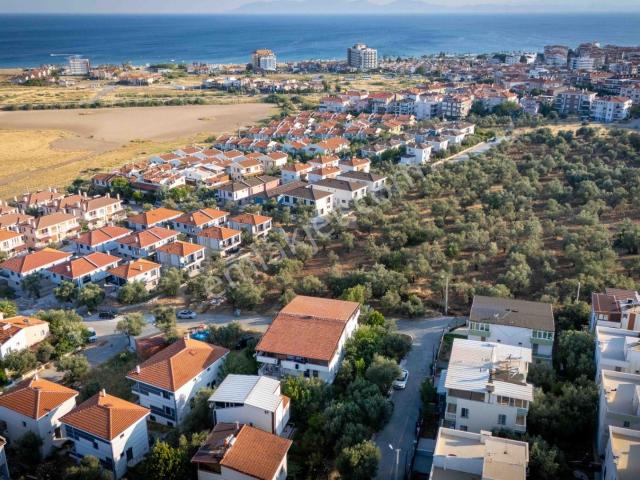 Ayvalik, Balikesir içerisinde satılık Bina