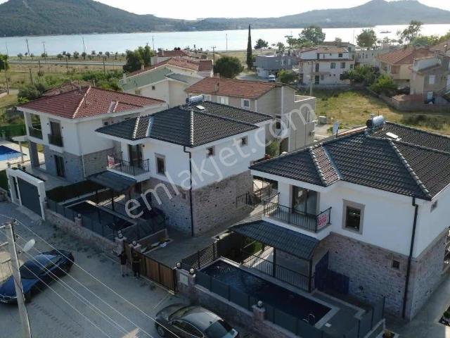 Ayvalik, Balikesir içerisinde satılık Villa