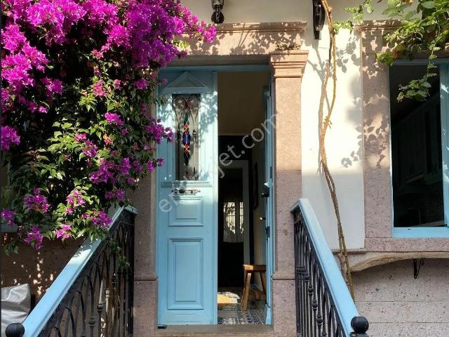 Ayvalik, Balikesir içerisinde satılık Villa