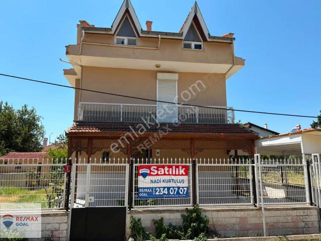 Ayvalik, Balikesir içerisinde satılık Villa