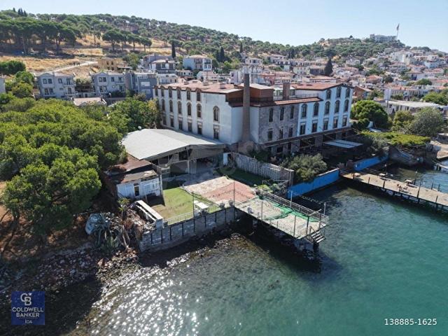 Sakarya Mahallesi, Ayvalık içerisinde satılık Dükkan