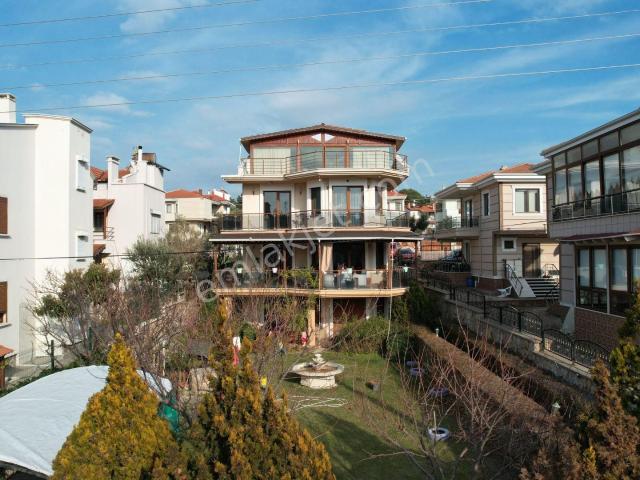 Ayvalik, Balikesir içerisinde satılık Villa
