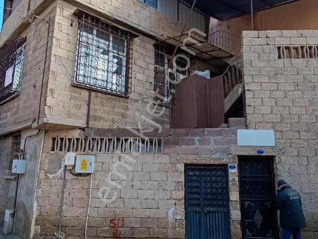 Kilis Merkez, Kilis içerisinde satılık Villa