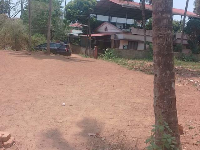 Land for sale in Thrissur, Kerala