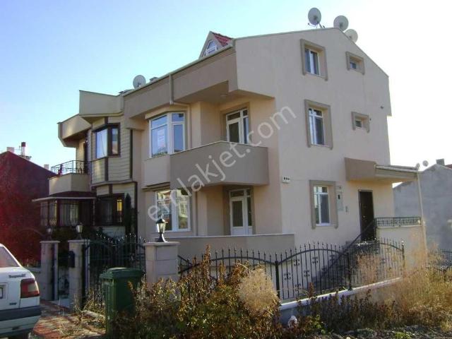 Çankaya, Ankara içerisinde kiralık Villa